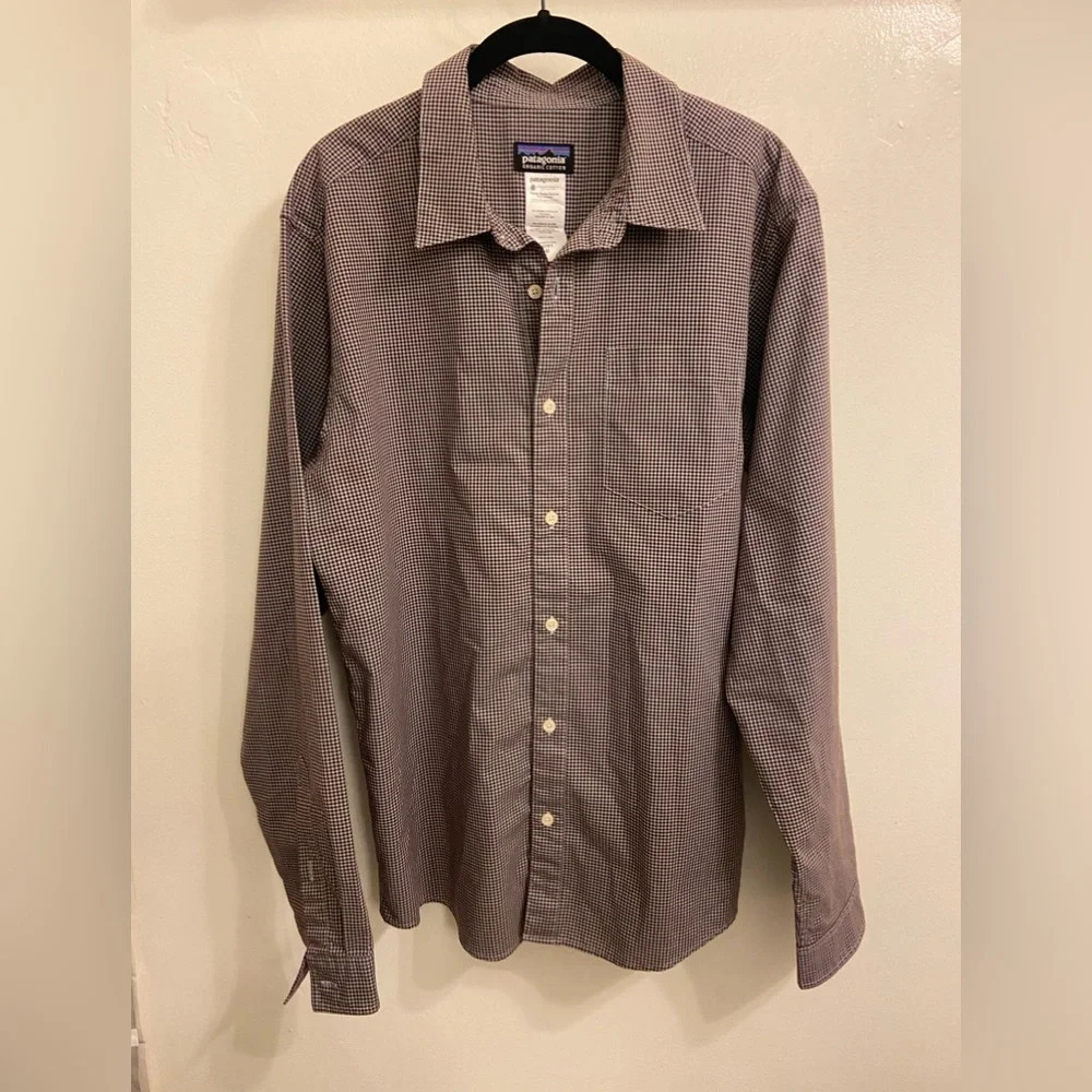 Patagonia Plaid Collard Long Sleeve Red & Blue Size Medium